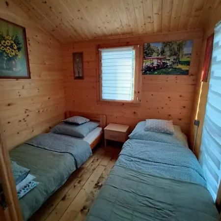 Przy Kamiennym Domku Nyaraló